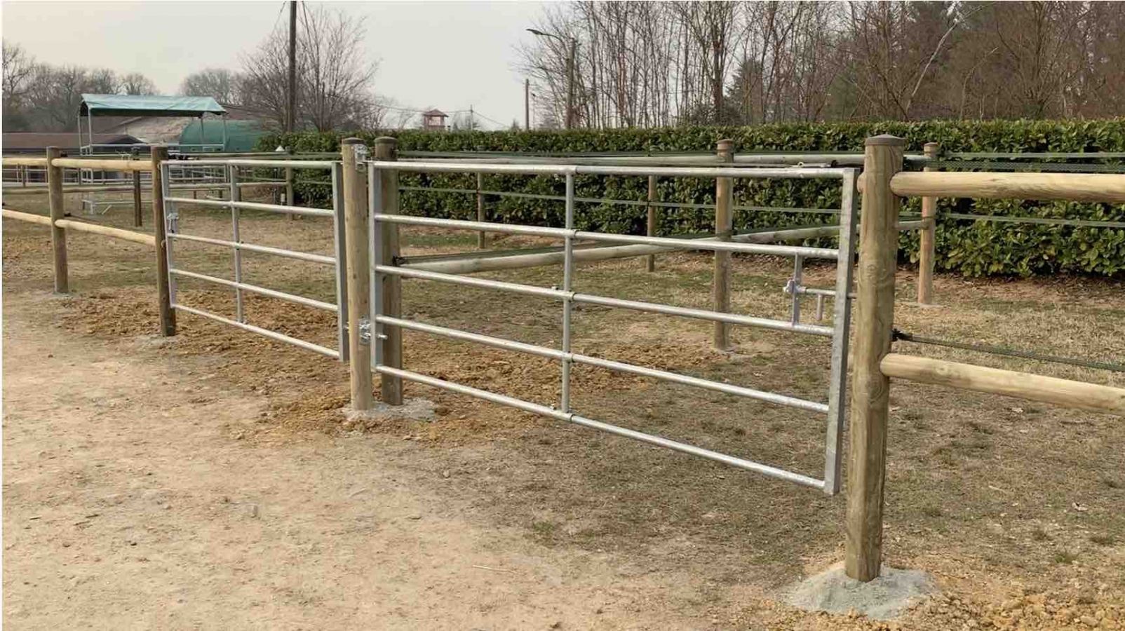 Cancello in ferro zincato estensibile 300-400 cm