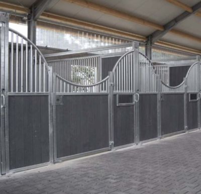 frontale Malmo Badi Farm.jpg